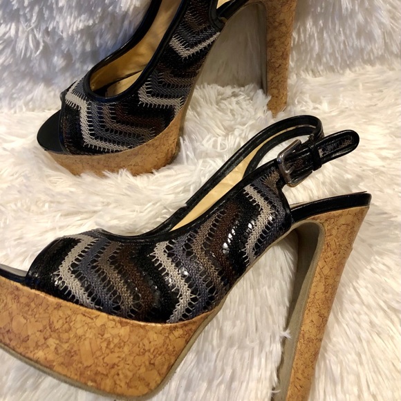 Peep Toe Diva Lounge 5” heels - Picture 2 of 8